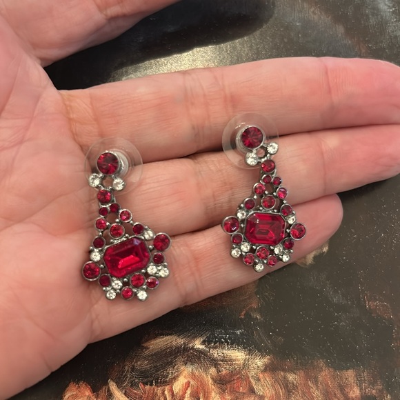 Givenchy earrings - Picture 8 of 10